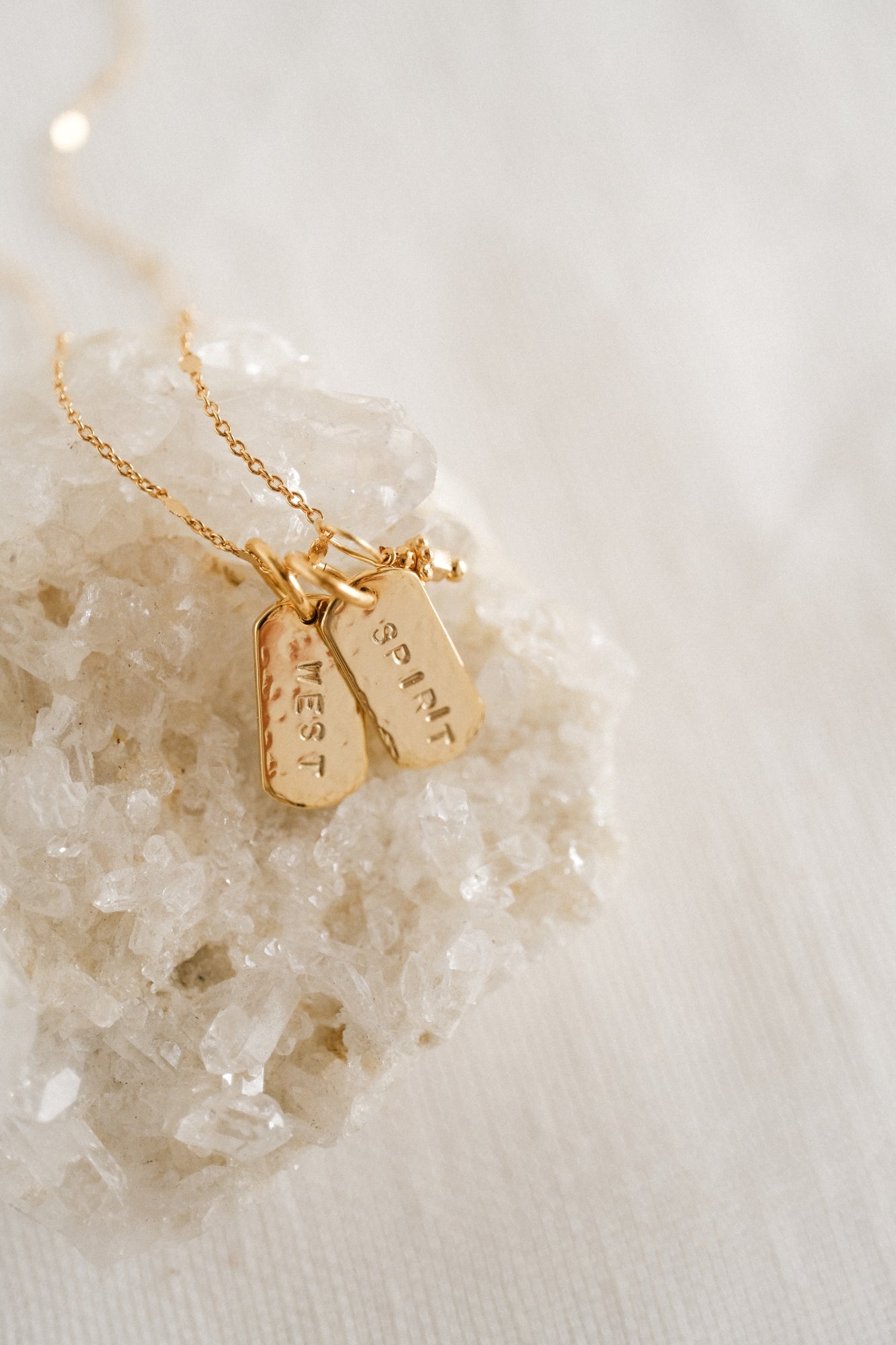 Collier "La médaille amulette" personnalisable