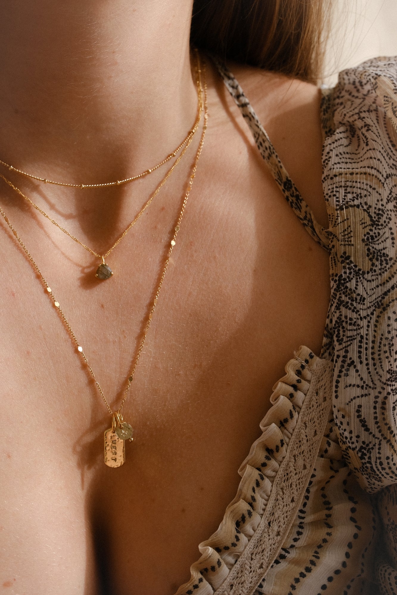Collier "La médaille amulette" personnalisable