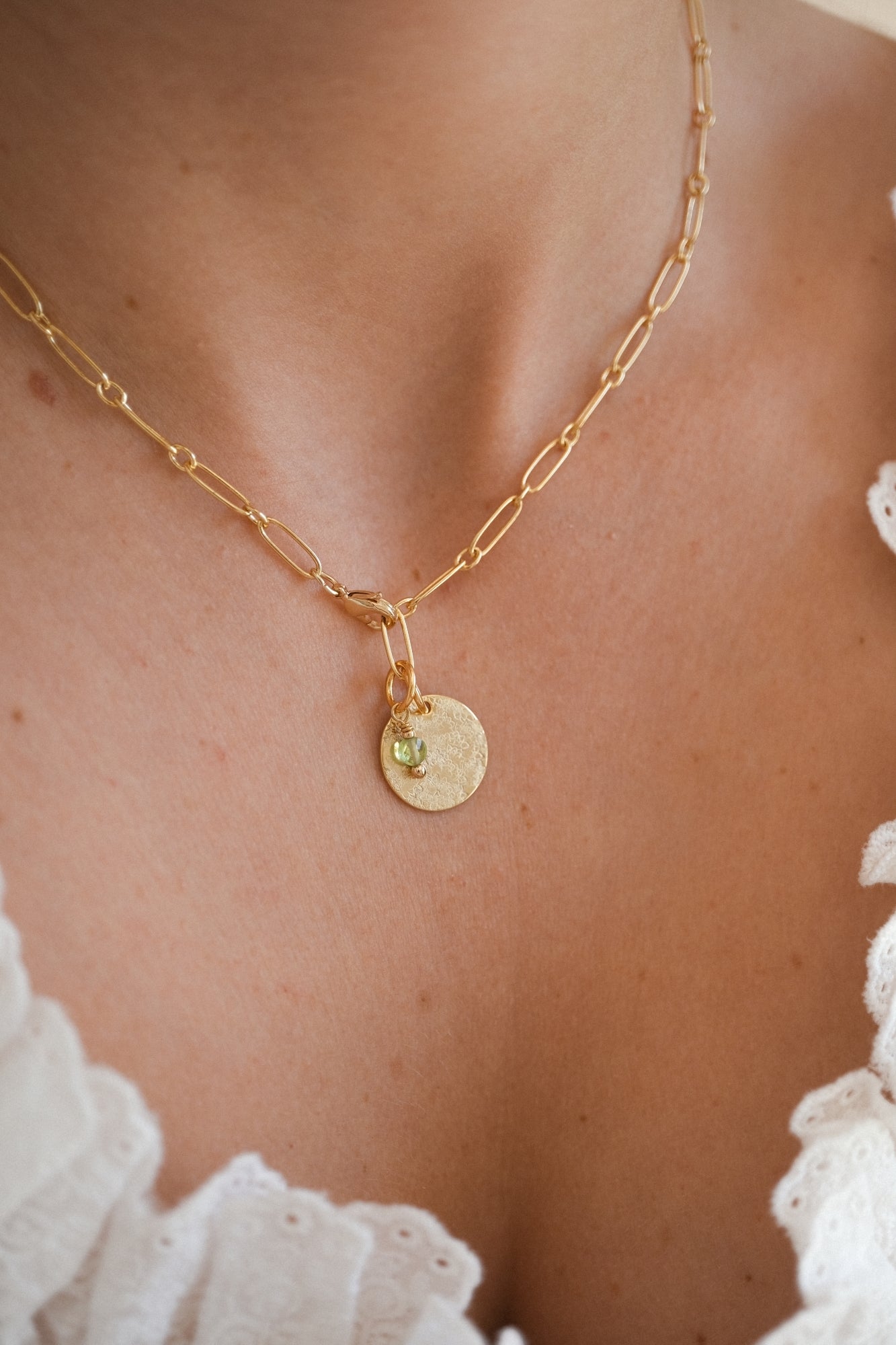 “Nara” necklace