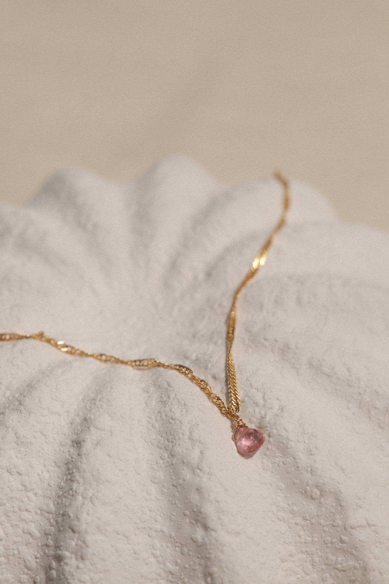 "Rose" necklace (your choice)
