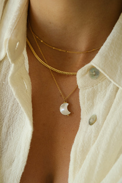 “Moon” necklace