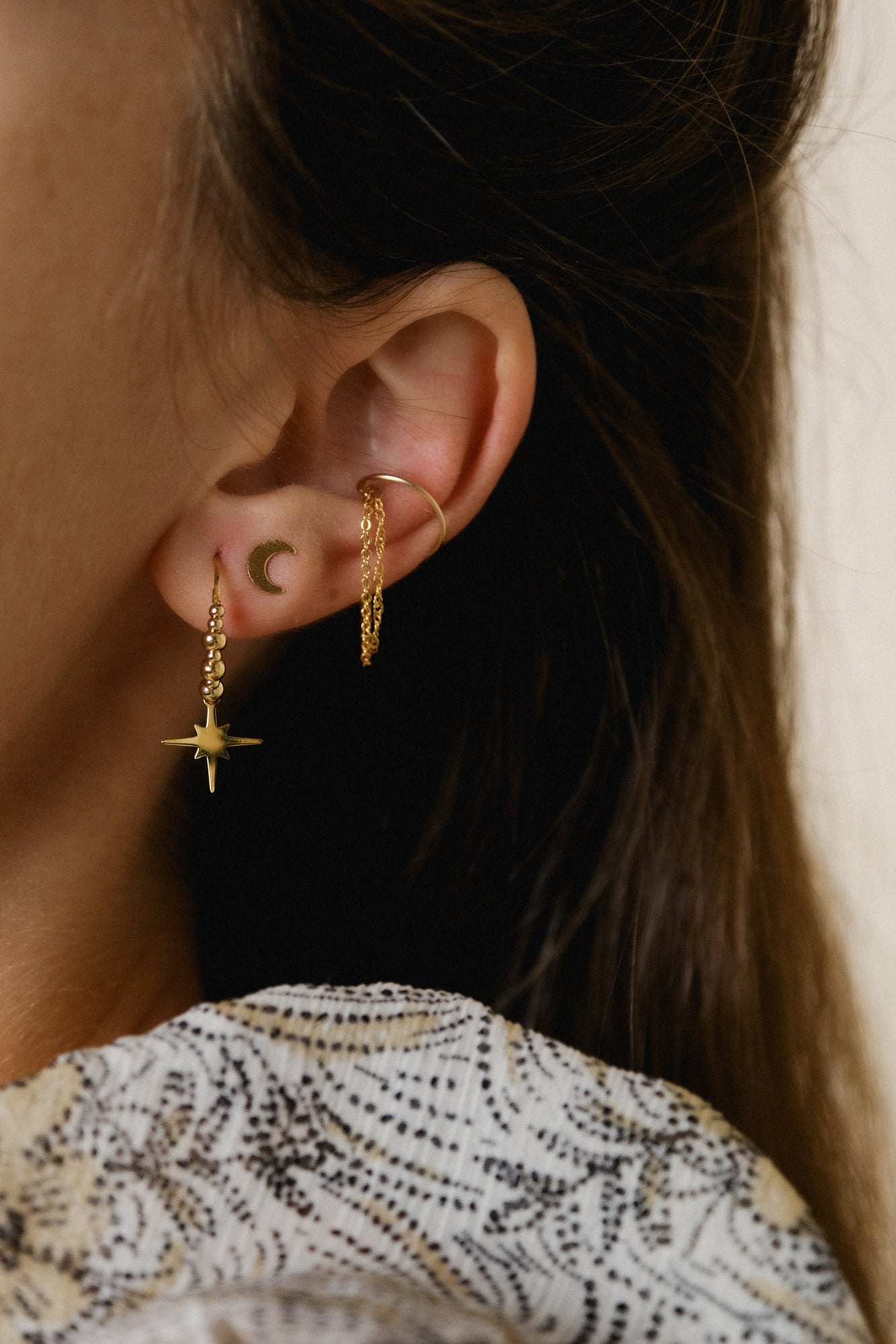 “Lipa” earring