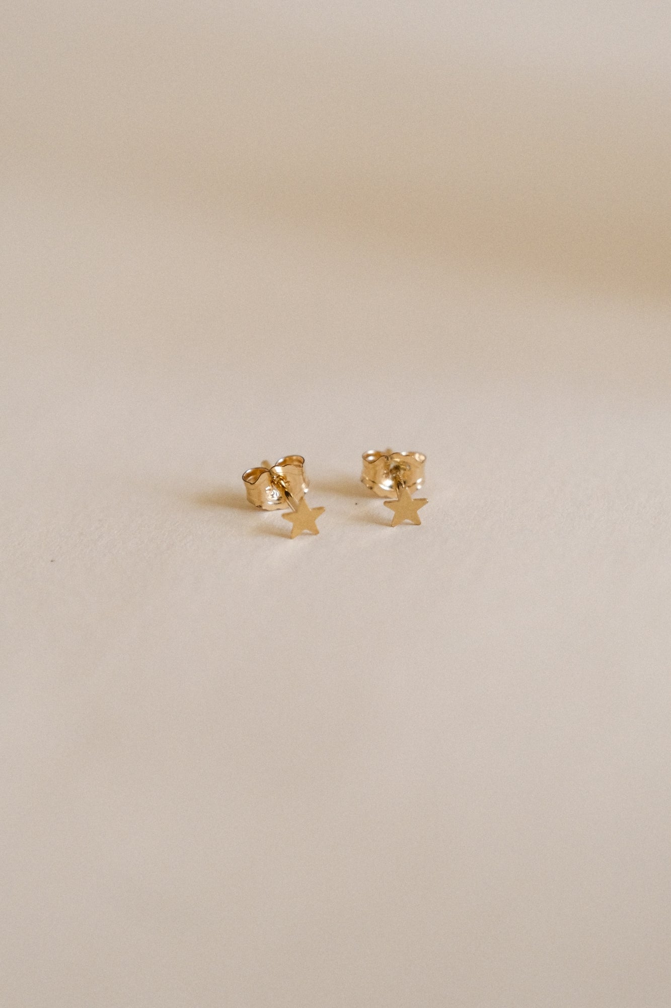 “Sunlee” stud earrings