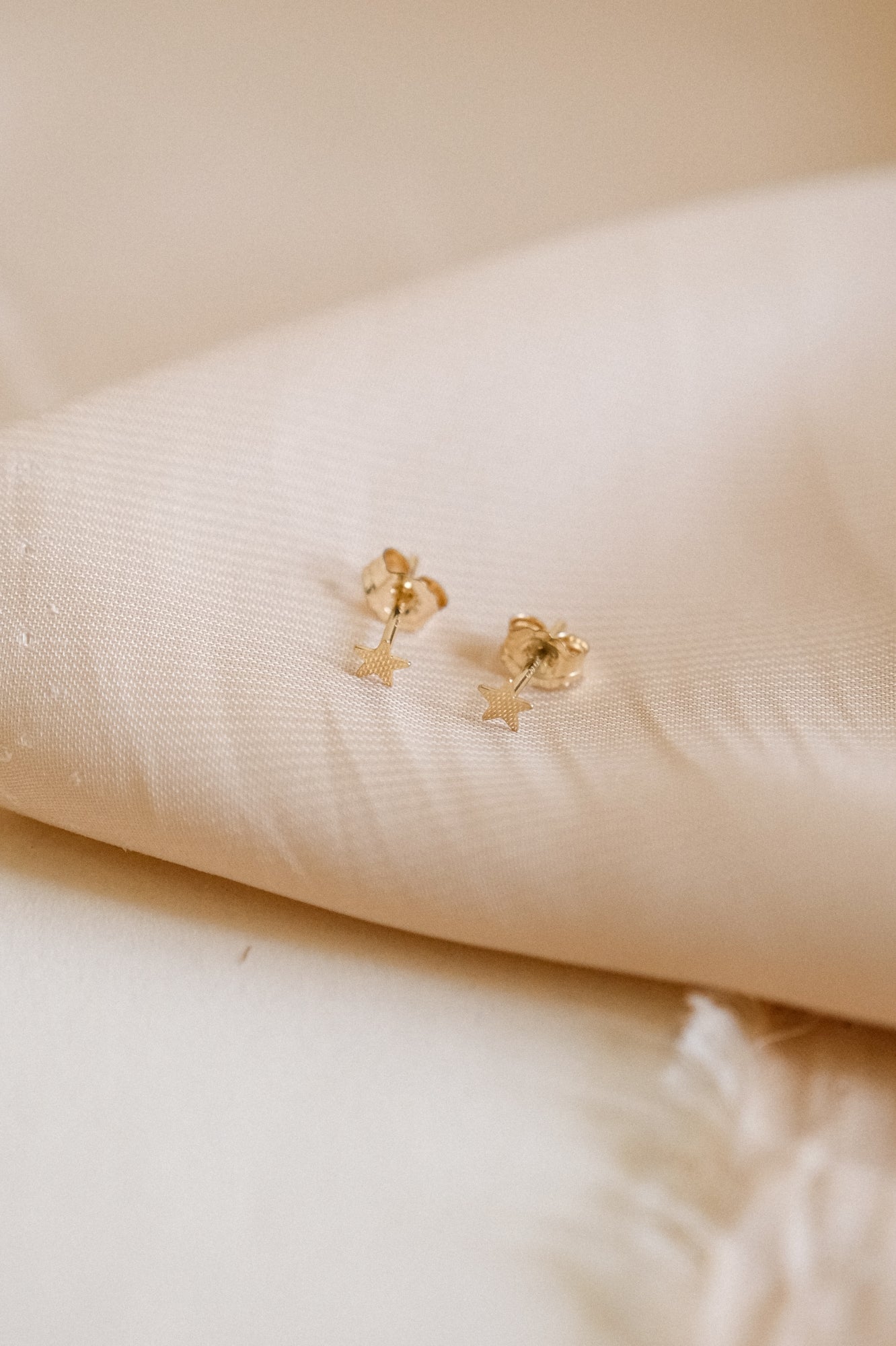 “Sunlee” stud earrings