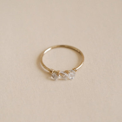 “Nusae” ring