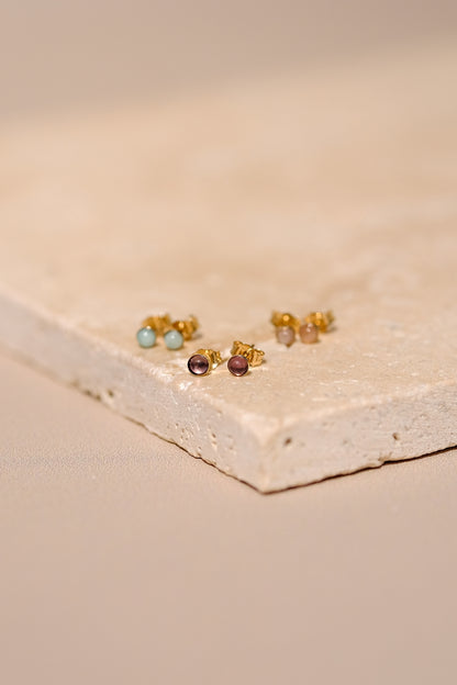 “Calm” stud earrings (your choice)