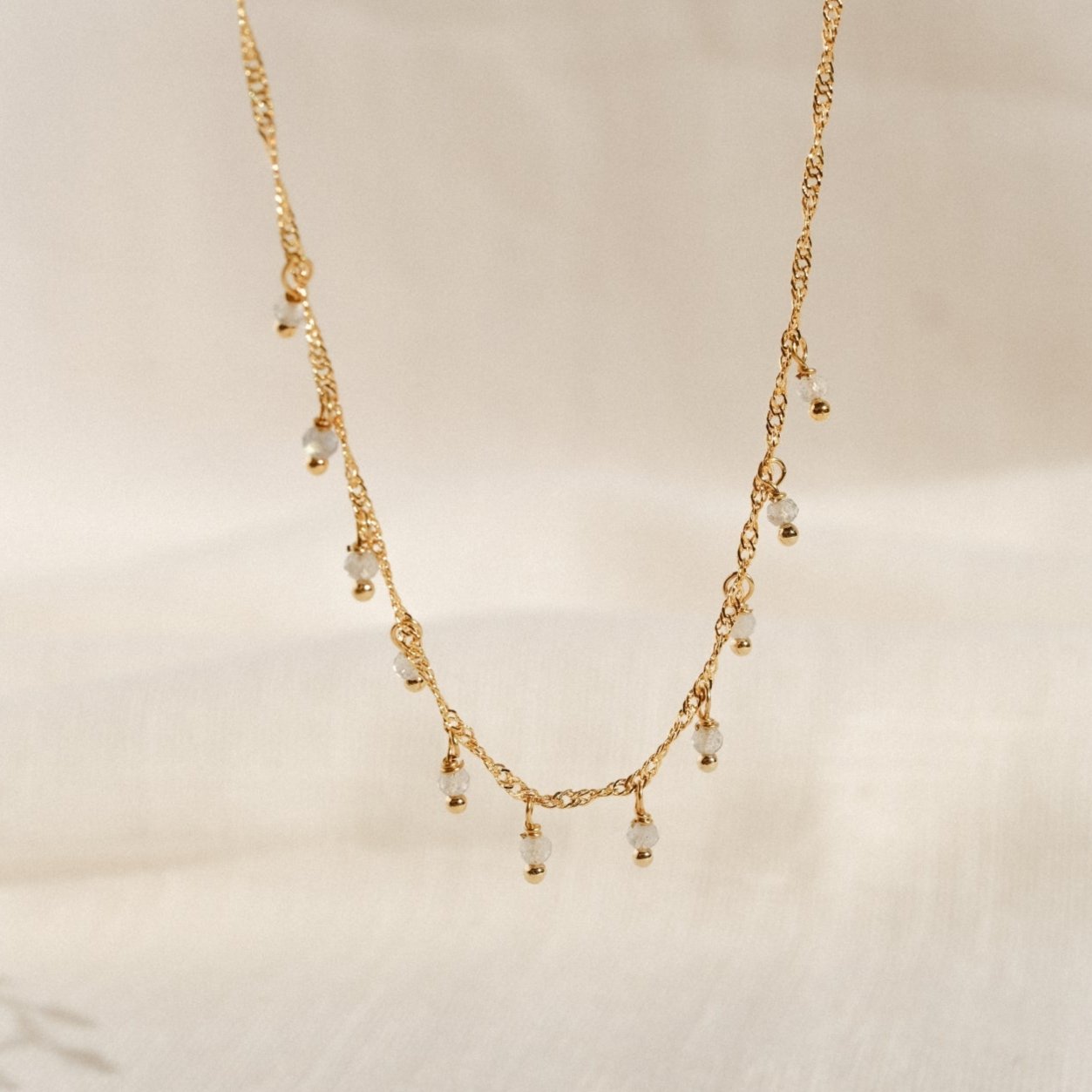 “Nara” necklace