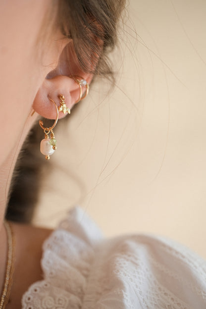 Mini créoles "Elise" 13mm + charms (21 versions au choix)