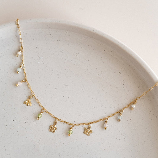 “Nara” necklace
