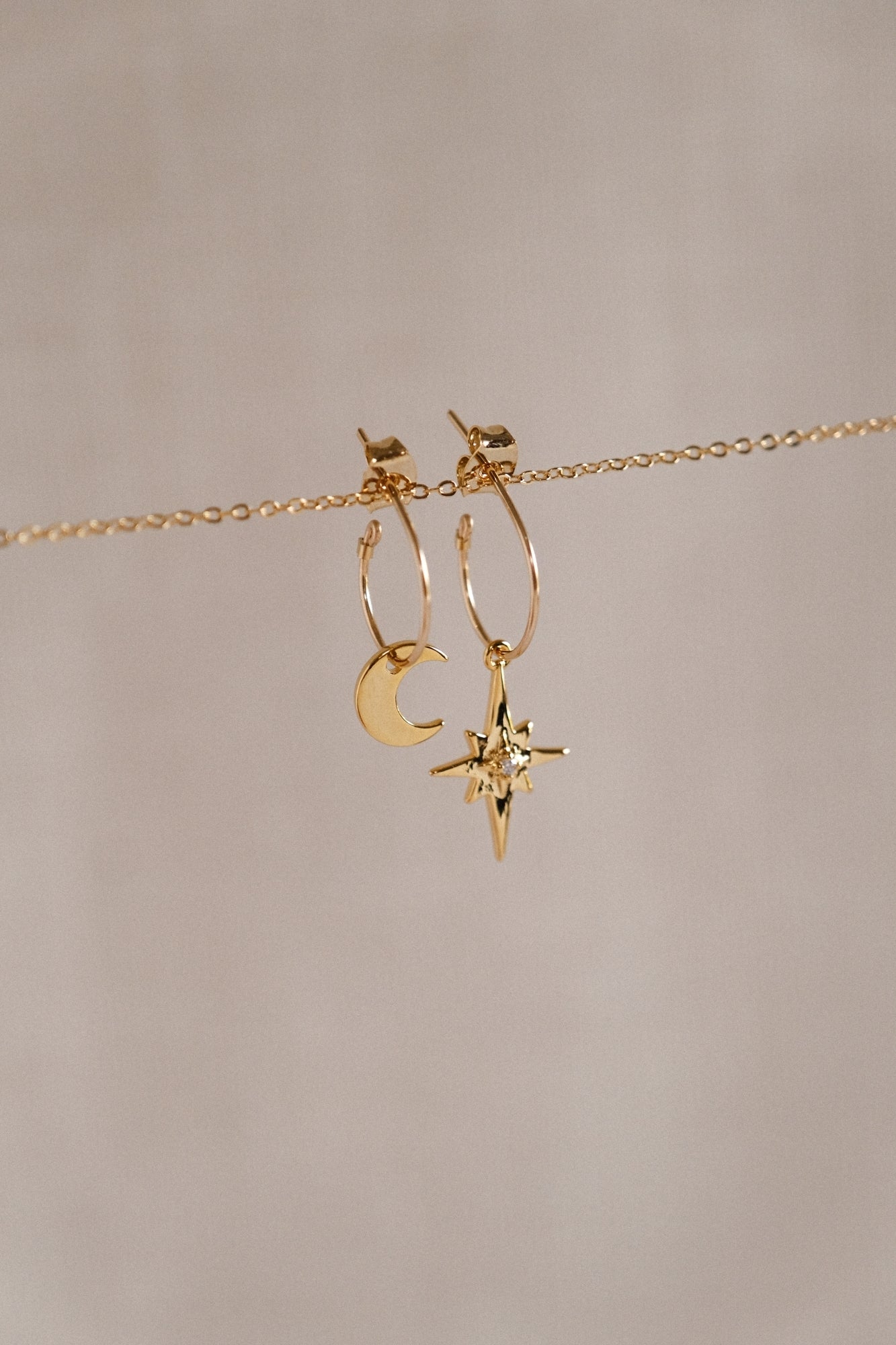 Mini créoles "Calypso" + charms (14 versions au choix)